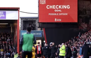 VAR